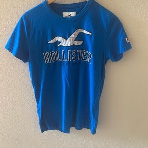 Hollister Men’s Blue T shirt